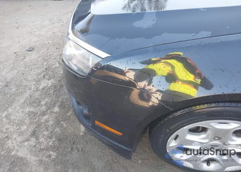 2011 Ford Fusion Se z USA, uszkodzony, nr VIN 3FAHP0HA5BR103080